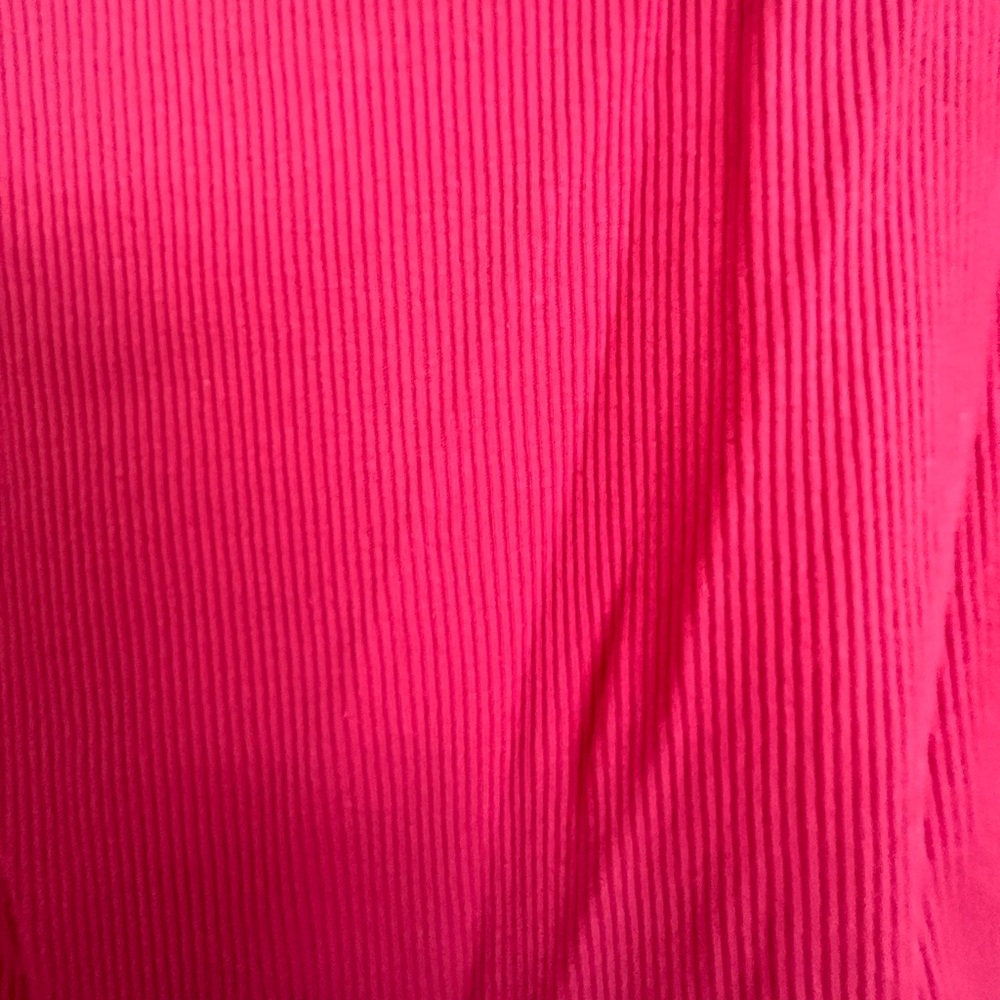 Pink Cropped Tank - Picture 2 of 2